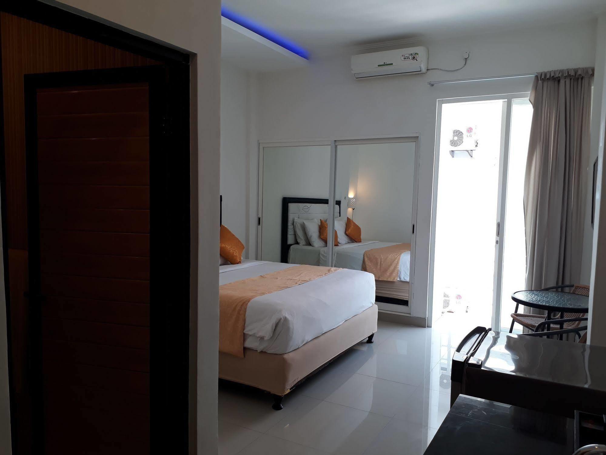 Kubu Anyar Hotel Kuta Lombok Extérieur photo