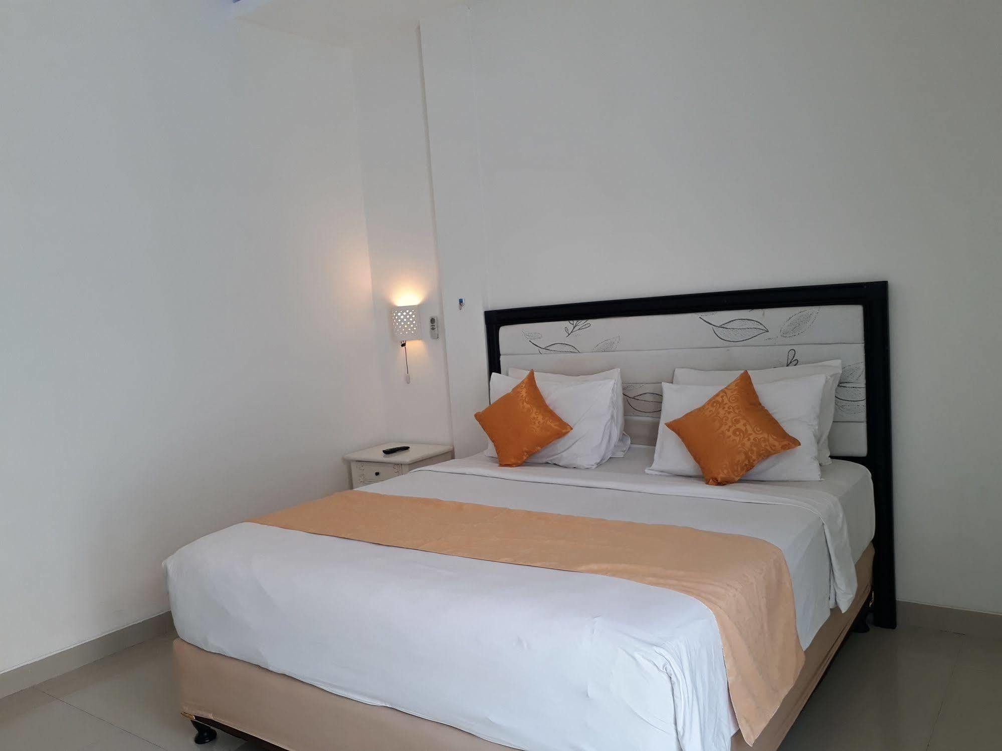 Kubu Anyar Hotel Kuta Lombok Extérieur photo